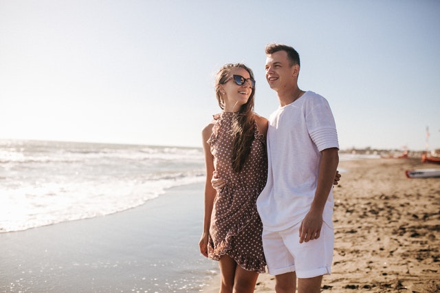 lovebirds by the sea